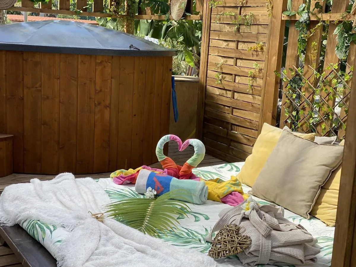 Laurisilva Love Spa Sauna Y Piscina Buzanada