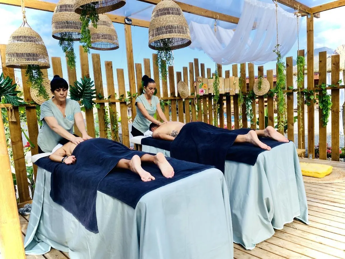 Laurisilva Love Spa Sauna Y Piscina Buzanada Spain